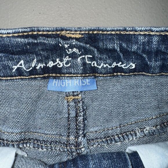 Almost Famous High Rise Denim Mini Skirt Distressed Frayed Hem Side Slits Size 7 - Picture 12 of 14